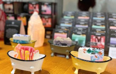 Heaven & Earth Gift Shoppe