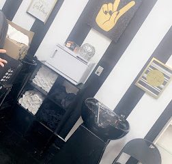 Shear Nai’Lli Hair Salon