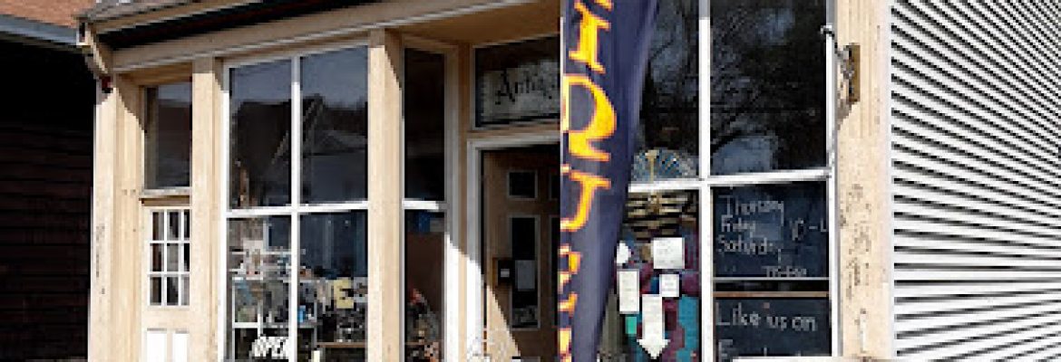 Antiques Stores Capital Region, Antique Dealers Capital Region, Art Dealers Capital Region, Auction Houses Capital Region, Antiques And Art Capital Region, Antiques Stores Albany NY, Antique Dealers Albany NY