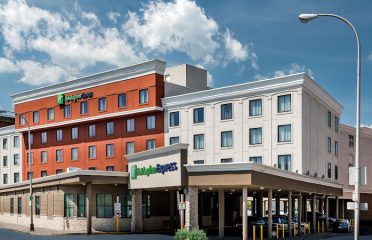 Holiday Inn Express Albany – Downtown, an IHG Hotel