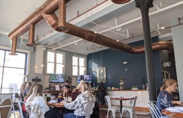 Cafe Monocle