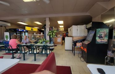 Elias Pizzeria