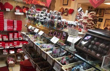 Candies In The Capital Region, Candy Stores In The Capital Region, Confectioners Capital Region, Candies In Albany NY, Candy Stores Troy NY, Confectioners Troy NY, Candy Saratoga Springs NY, Candy Albany NY, Candy Troy NY