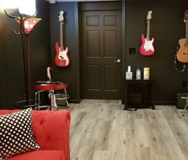 Peak Music Studios Guitar & Singing Lessons