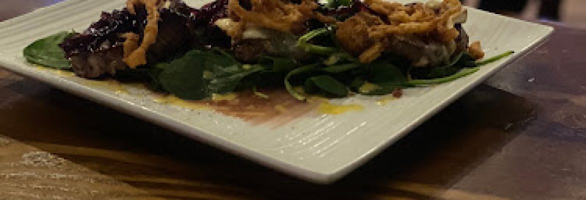 Restaurants In The Capital Region, Italian Restaurants In The Capital Region, Pizza In The Capital Region, Chicken Wings In The Capital Region, Chinese Restaurants In The Capital Region, American Restaurants In The Capital Region, Sports Pubs In The Capital Region, Capital Region Mexican Restaurants