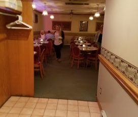 Harold’s Restaurant & Lounge