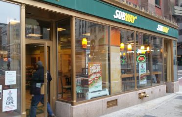 Restaurants In The Capital Region, Italian Restaurants In The Capital Region, Pizza In The Capital Region, Chicken Wings In The Capital Region, Chinese Restaurants In The Capital Region, American Restaurants In The Capital Region, Sports Pubs In The Capital Region, Capital Region Mexican Restaurants