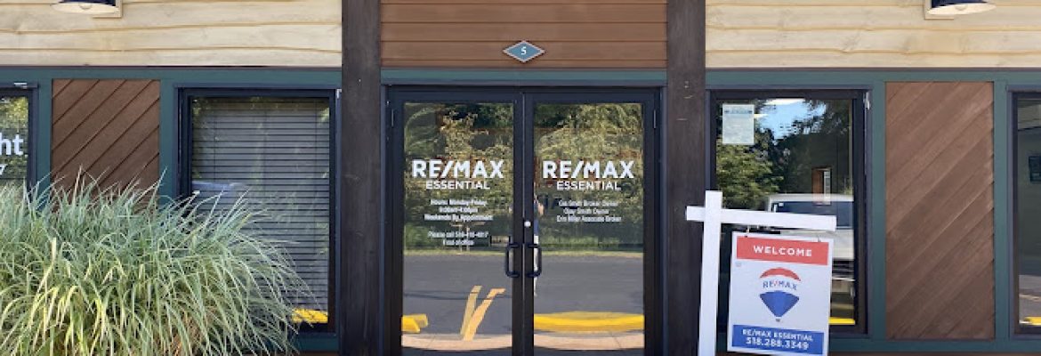 RE/MAX Essential