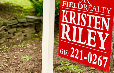 Kristen Riley – Field Realty